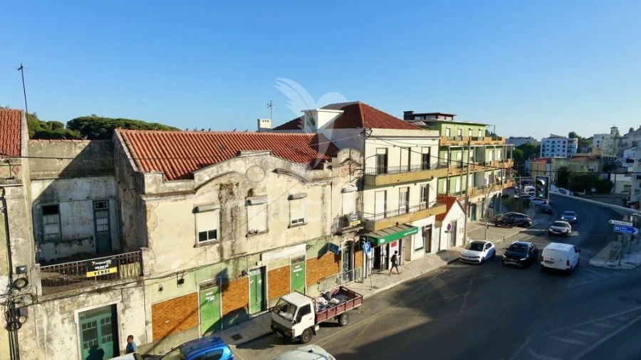 Prédio para Venda em Sesimbra (Castelo)