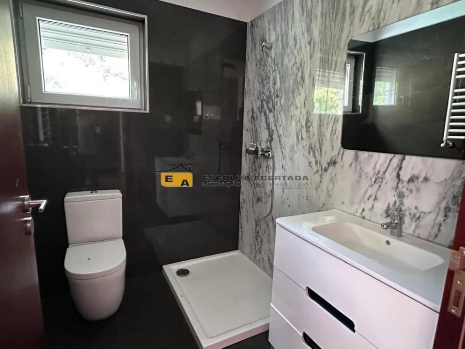Apartamento T2 para Venda em Bonfim Foto 19