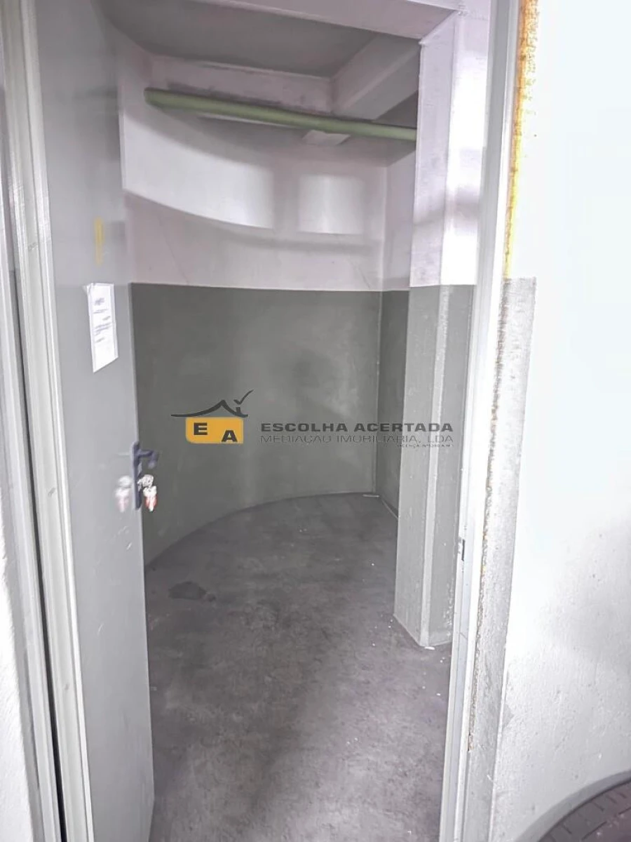 Apartamento T2 para Venda em Bonfim Foto 24