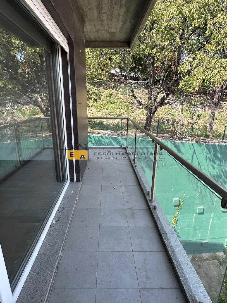 Apartamento T2 para Venda em Bonfim Foto 8