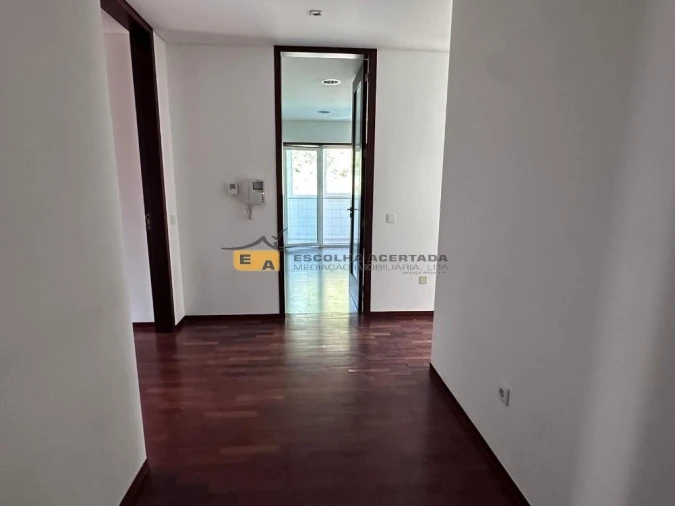 Apartamento T2 para Venda em Bonfim Foto 12