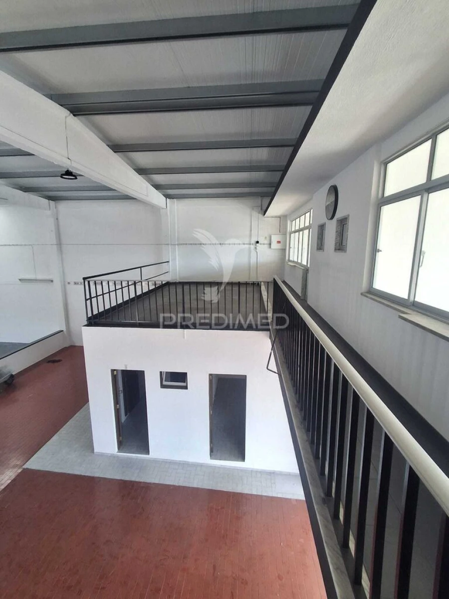 Armazém para Arrendamento em Batalha Foto 9