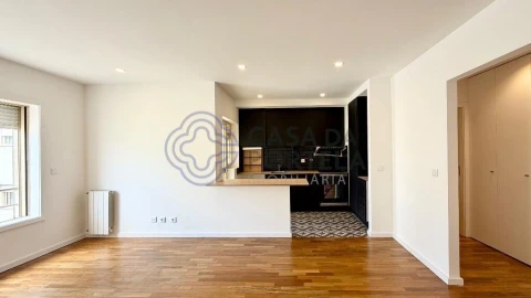 Apartamento T1 para Venda em Paranhos