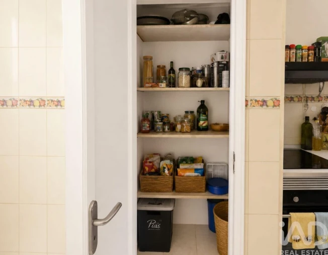Apartamento T2 para Venda em Algueirão-Mem Martins Foto 14