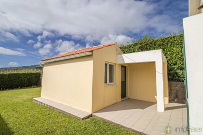 Moradia T4 para Venda em Horta (Angustias)