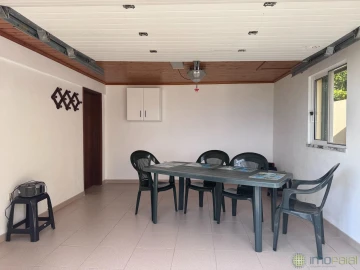 Moradia T4 para Venda em Horta (Angustias)
