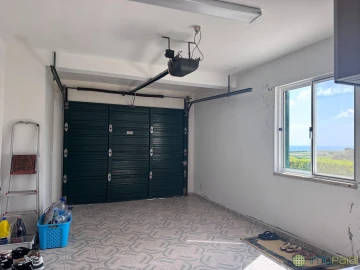 Moradia T4 para Venda em Horta (Angustias)