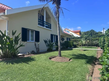 Moradia T4 para Venda em Horta (Angustias)
