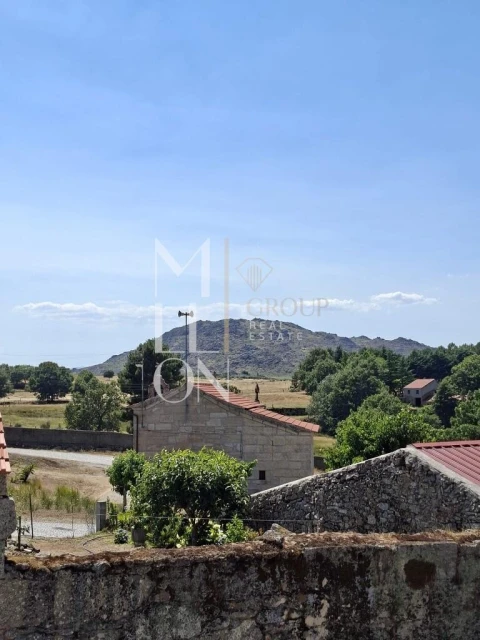 Moradia T2 para Venda em Pousafoles do Bispo, Pena Lobo e Lomba