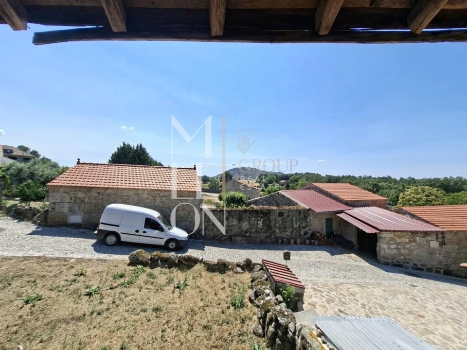 Moradia T2 para Venda em Pousafoles do Bispo, Pena Lobo e Lomba Foto 6