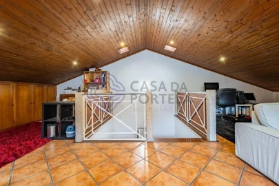 Moradia T3 para Venda em Vilar de Andorinho