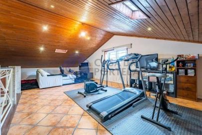 Moradia T3 para Venda em Vilar de Andorinho