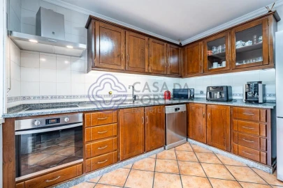 Moradia T3 para Venda em Vilar de Andorinho