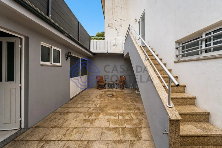 Moradia T3 para Venda em Vilar de Andorinho Foto 39