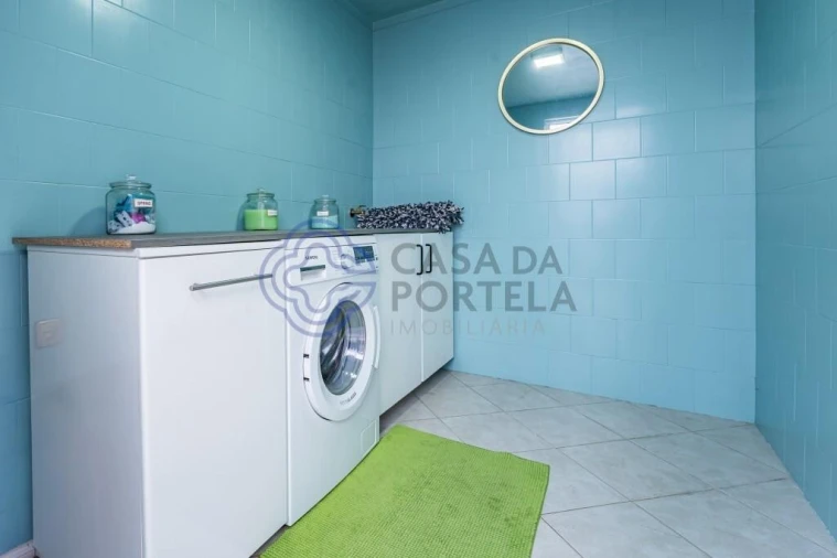 Moradia T3 para Venda em Vilar de Andorinho Foto 38