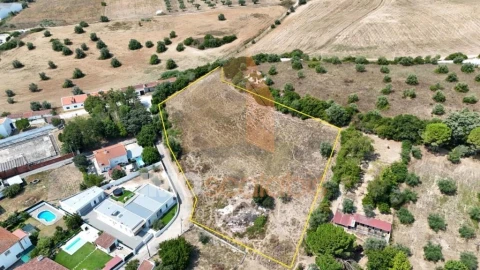 Moradia T3 para Venda em Achete, Azoia de Baixo e Póvoa de Santarém