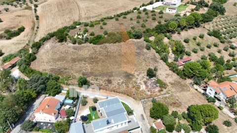 Moradia T3 para Venda em Achete, Azoia de Baixo e Póvoa de Santarém