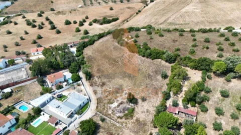 Moradia T3 para Venda em Achete, Azoia de Baixo e Póvoa de Santarém