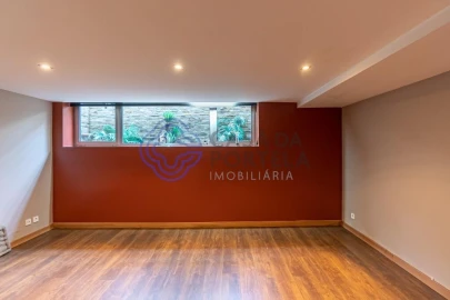 Moradia T4 para Venda em Perafita, Lavra e Santa Cruz do Bispo