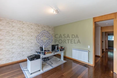 Moradia T4 para Venda em Perafita, Lavra e Santa Cruz do Bispo