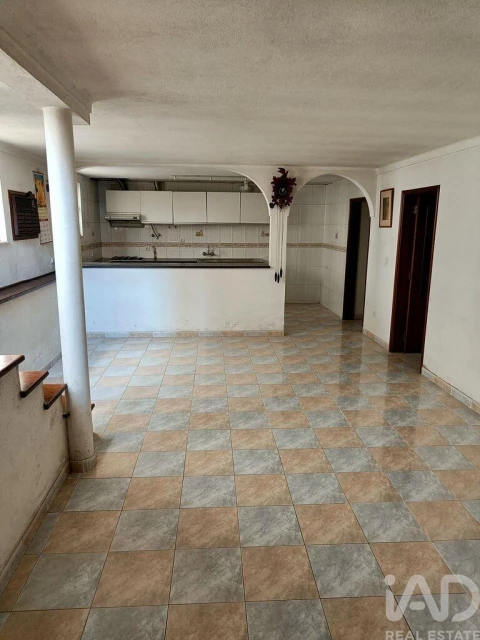 Moradia T2 para Venda em São Bento do Cortiço e Santo Estêvão