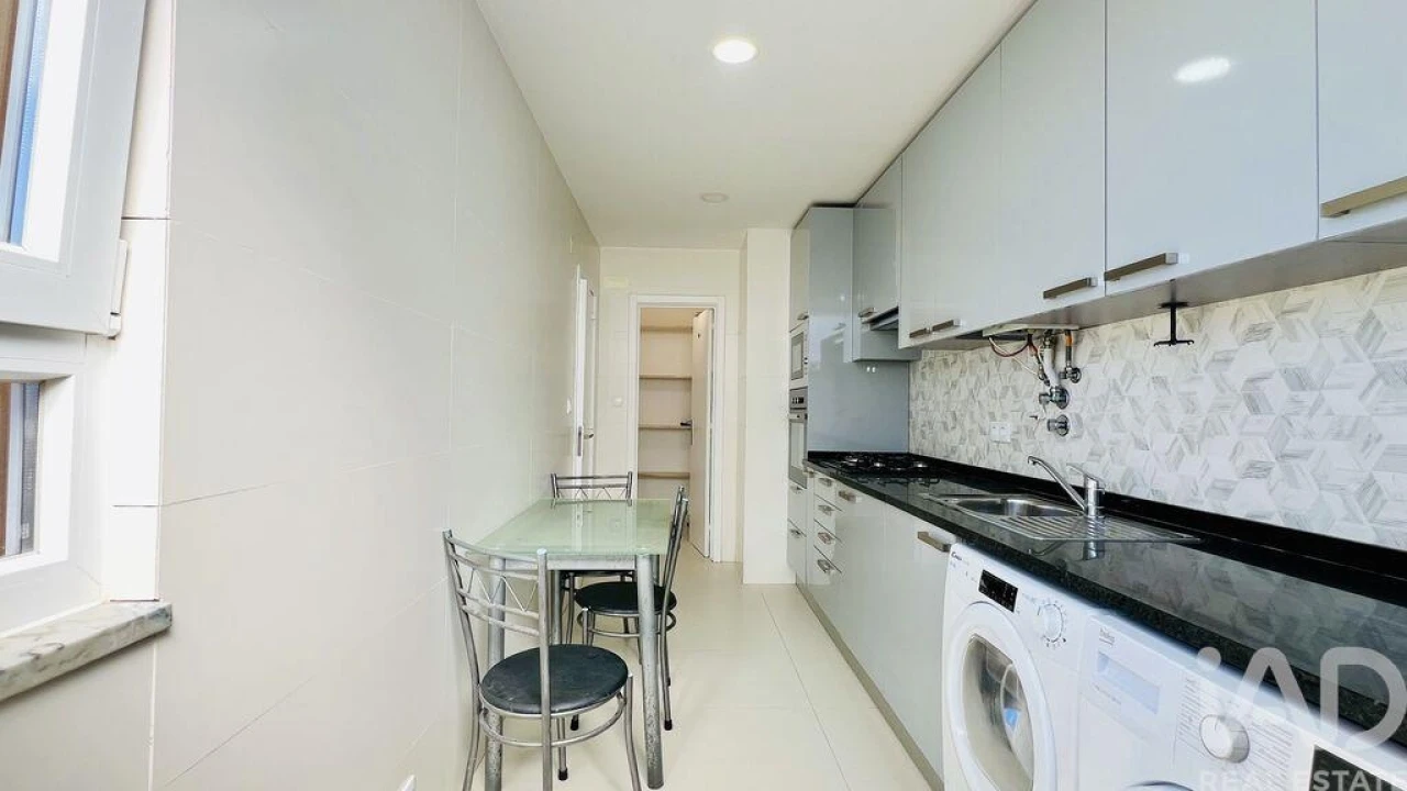 Apartamento T2 para Venda em União das Freguesias de Setúbal Foto 13