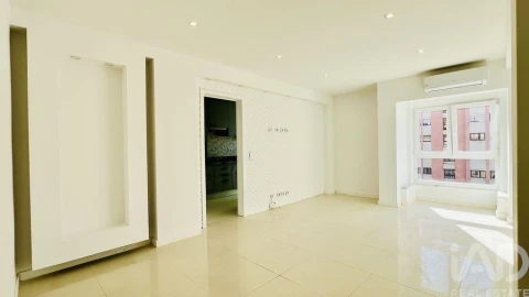 Apartamento T2 para Venda em União das Freguesias de Setúbal