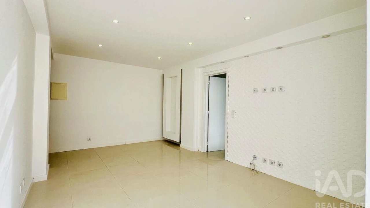 Apartamento T2 para Venda em União das Freguesias de Setúbal Foto 5
