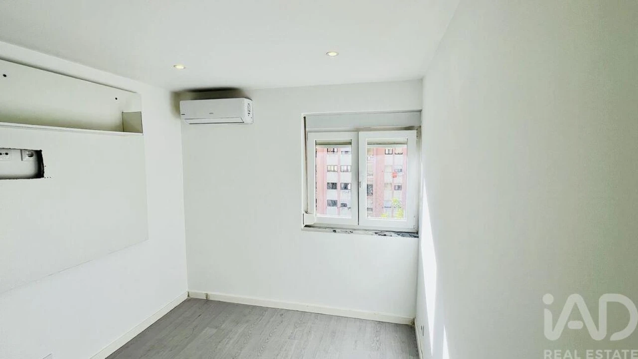 Apartamento T2 para Venda em União das Freguesias de Setúbal Foto 28