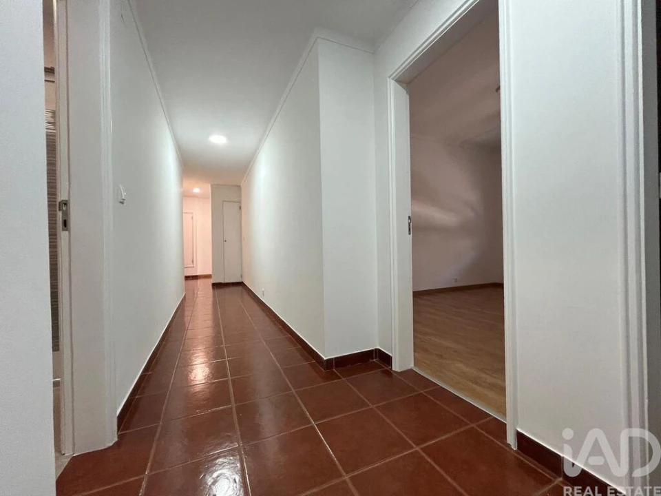 Apartamento T3 para Arrendamento em Darque Foto 10