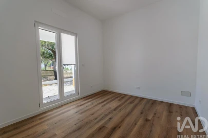 Moradia T3 para Venda em Coruche, Fajarda e Erra