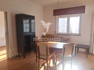 Apartamento T1 para Venda em Alfragide