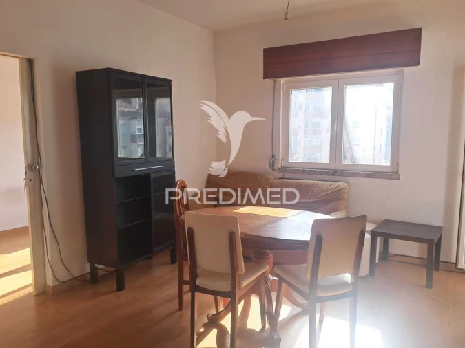 Apartamento T1 para Venda em Alfragide Foto 3