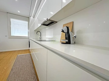 Apartamento T3 para Venda em Póvoa de Varzim, Beiriz e Argivai