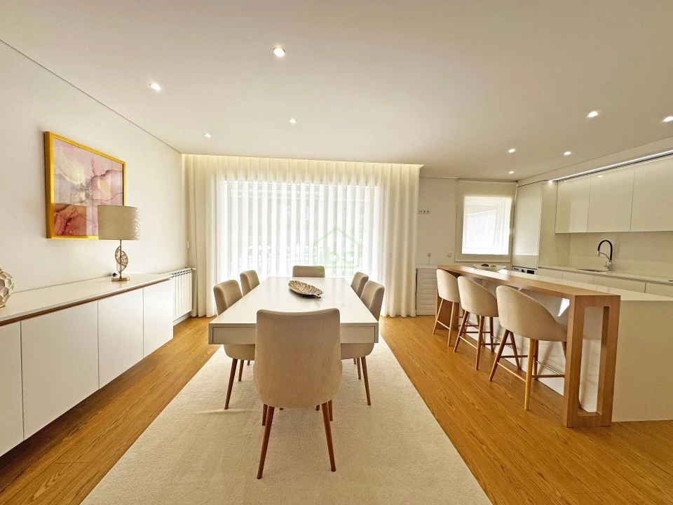Apartamento T3 para Venda em Póvoa de Varzim, Beiriz e Argivai Foto 2