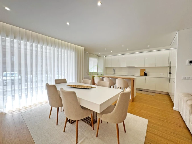Apartamento T3 para Venda em Póvoa de Varzim, Beiriz e Argivai Foto 3