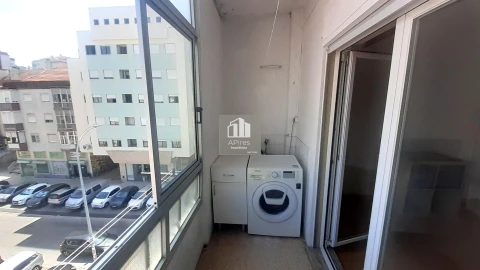 Apartamento T1 para Venda em Alfragide