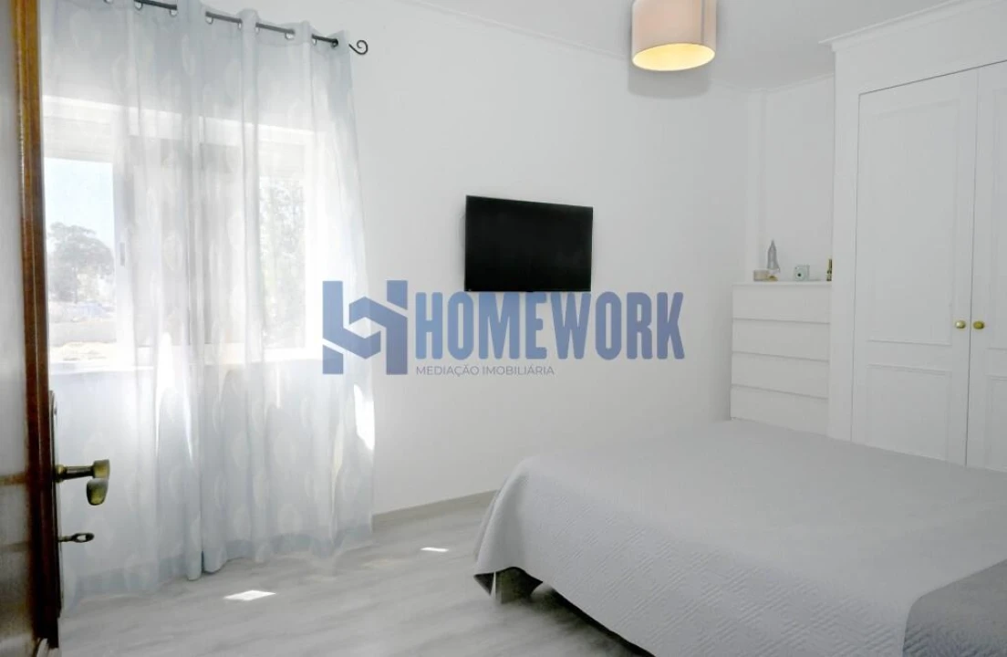 Apartamento T2 para Venda em Barreiro e Lavradio Foto 20
