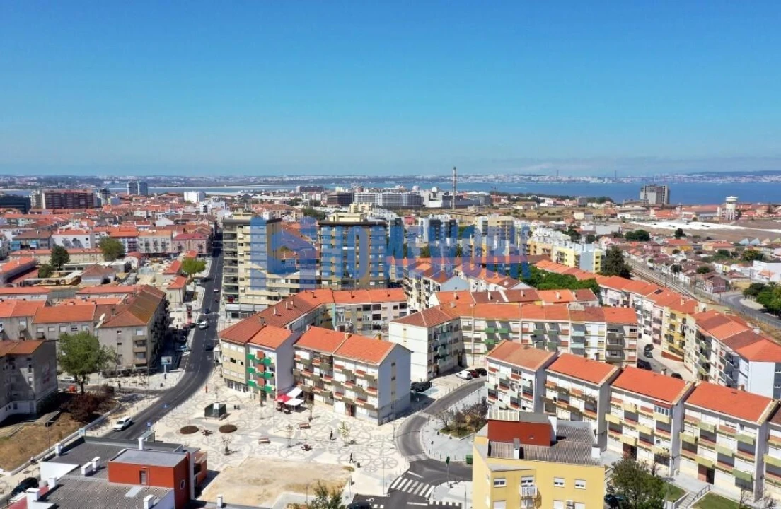 Apartamento T2 para Venda em Barreiro e Lavradio Foto 37