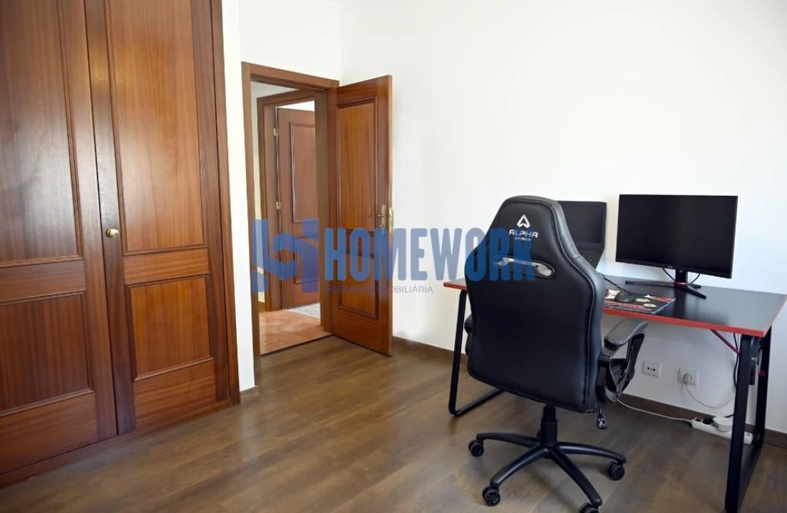 Apartamento T2 para Venda em Barreiro e Lavradio Foto 26