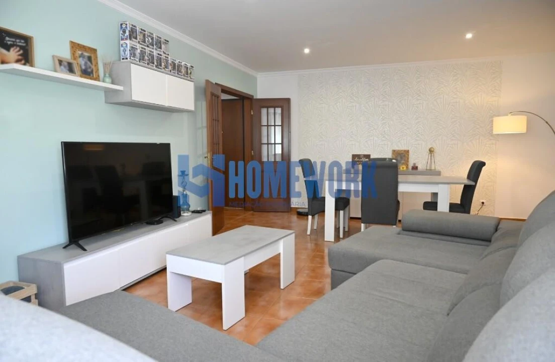 Apartamento T2 para Venda em Barreiro e Lavradio Foto 1