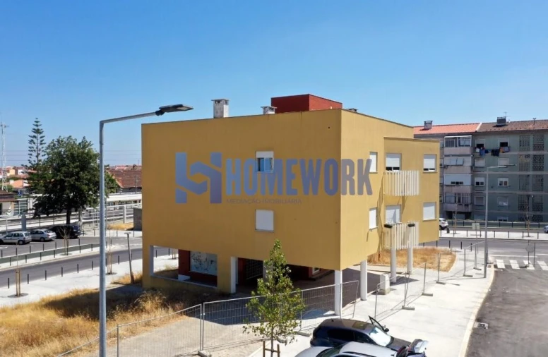 Apartamento T2 para Venda em Barreiro e Lavradio Foto 32