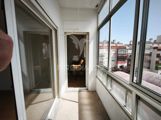 Apartamento T1 para Venda em Alfragide Foto 16