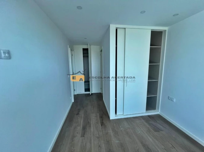 Apartamento T3 para Venda em Matosinhos e Leça da Palmeira Foto 8