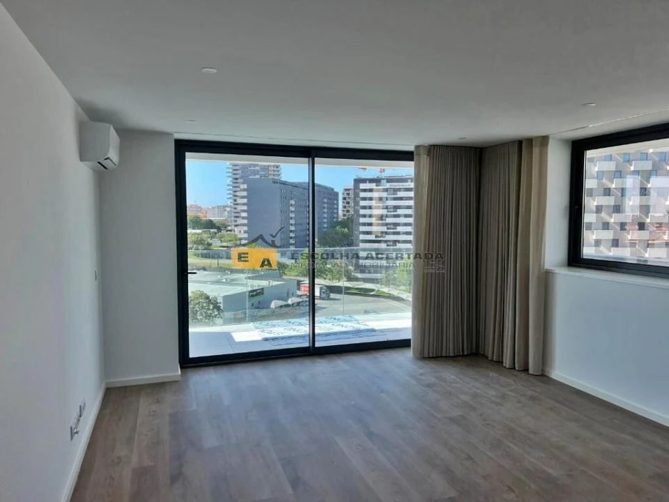 Apartamento T3 para Venda em Matosinhos e Leça da Palmeira Foto 4