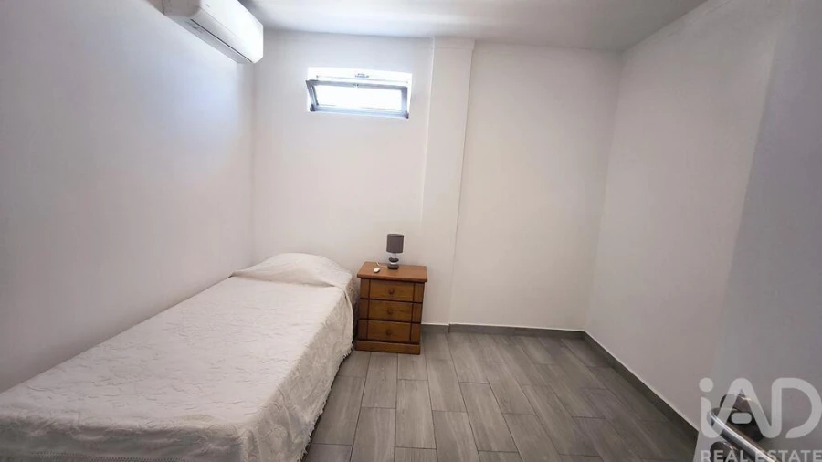 Apartamento T3 para Venda em Faro (Sé e São Pedro) Foto 8