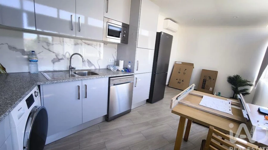 Apartamento T3 para Venda em Faro (Sé e São Pedro)