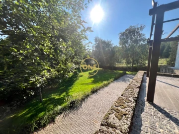 Moradia T3 para Venda em Chorense e Monte