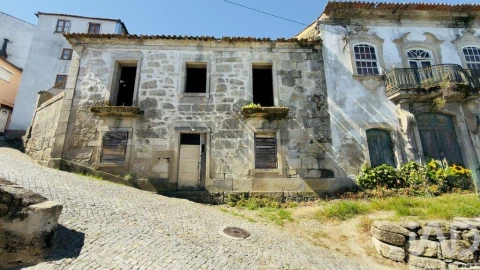 Quinta T8 para Venda em Tabuaço