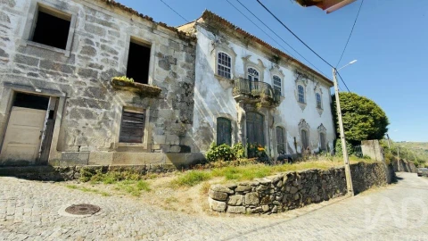 Quinta T8 para Venda em Tabuaço